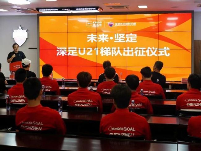 h乳喷奶水被揉得受不了