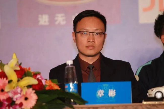 精品国内自产拍在线视频